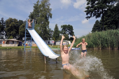 Camping-und Wohnmobilplatz am Zwenzower Ufer