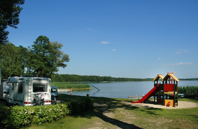 Camping-und Wohnmobilplatz am Zwenzower Ufer