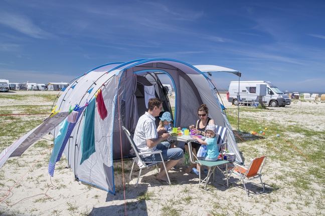 Strand Und Familiencampingplatz Bensersiel Campingplätze In Deutschland 4558