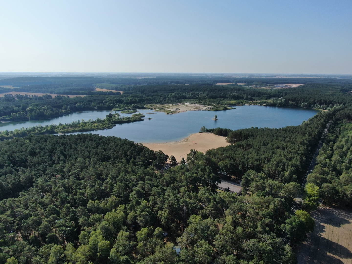 Wa-Ca-Wi     Waldbad-Campingplatz-Wischer